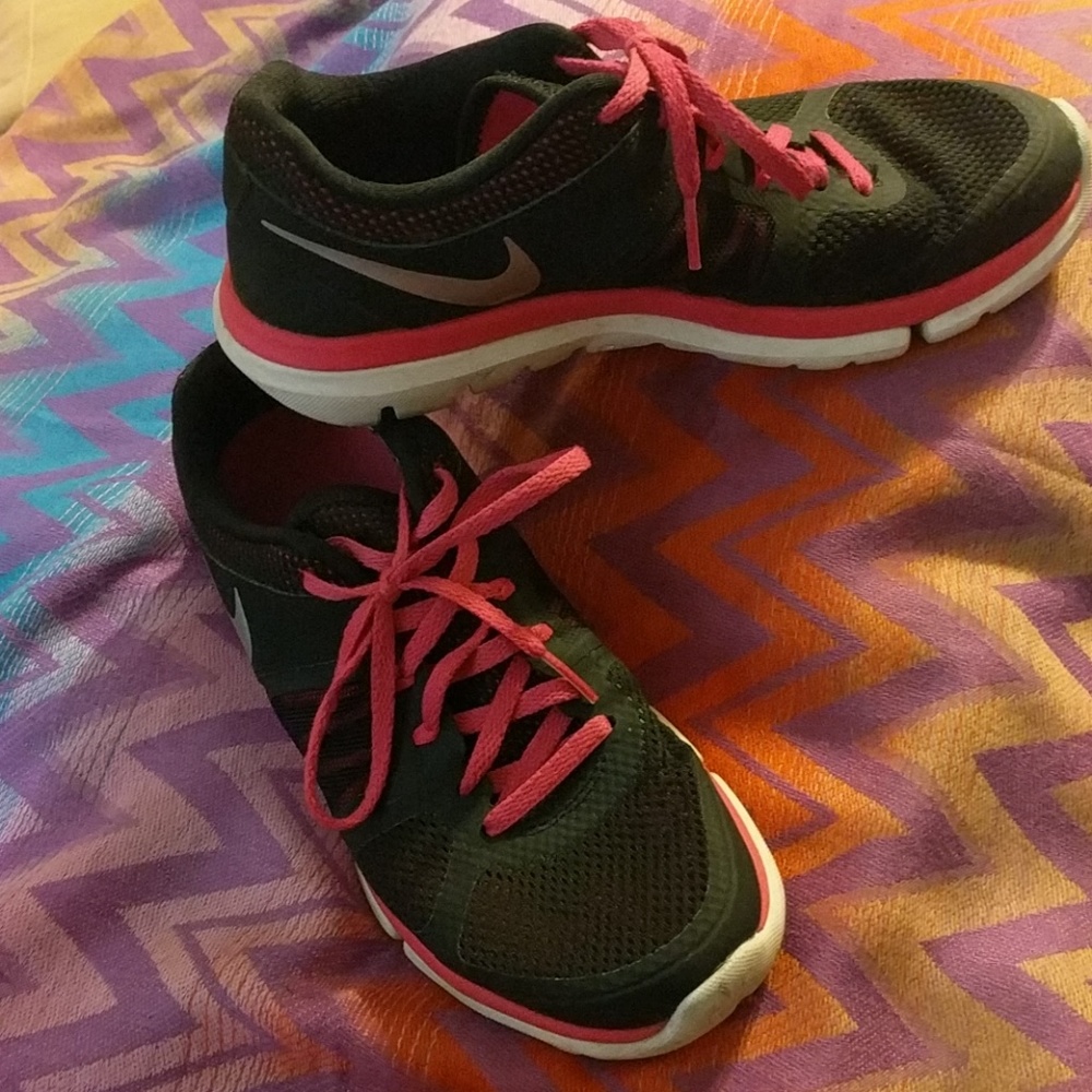 Nike Flex sneakers- model 842767-002